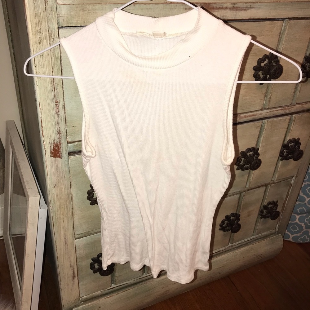 White high neck tank top